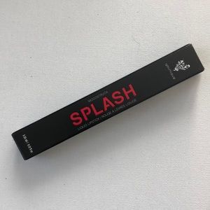 Younique “Splash” Liquid Lipstick in “Stubborn”